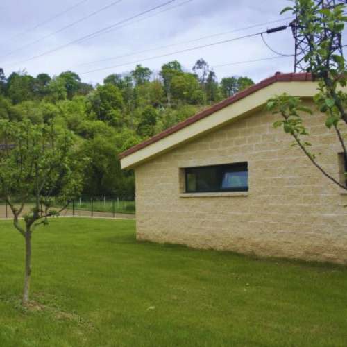 exterior-residencia-canina-los-ferreros-oviedo